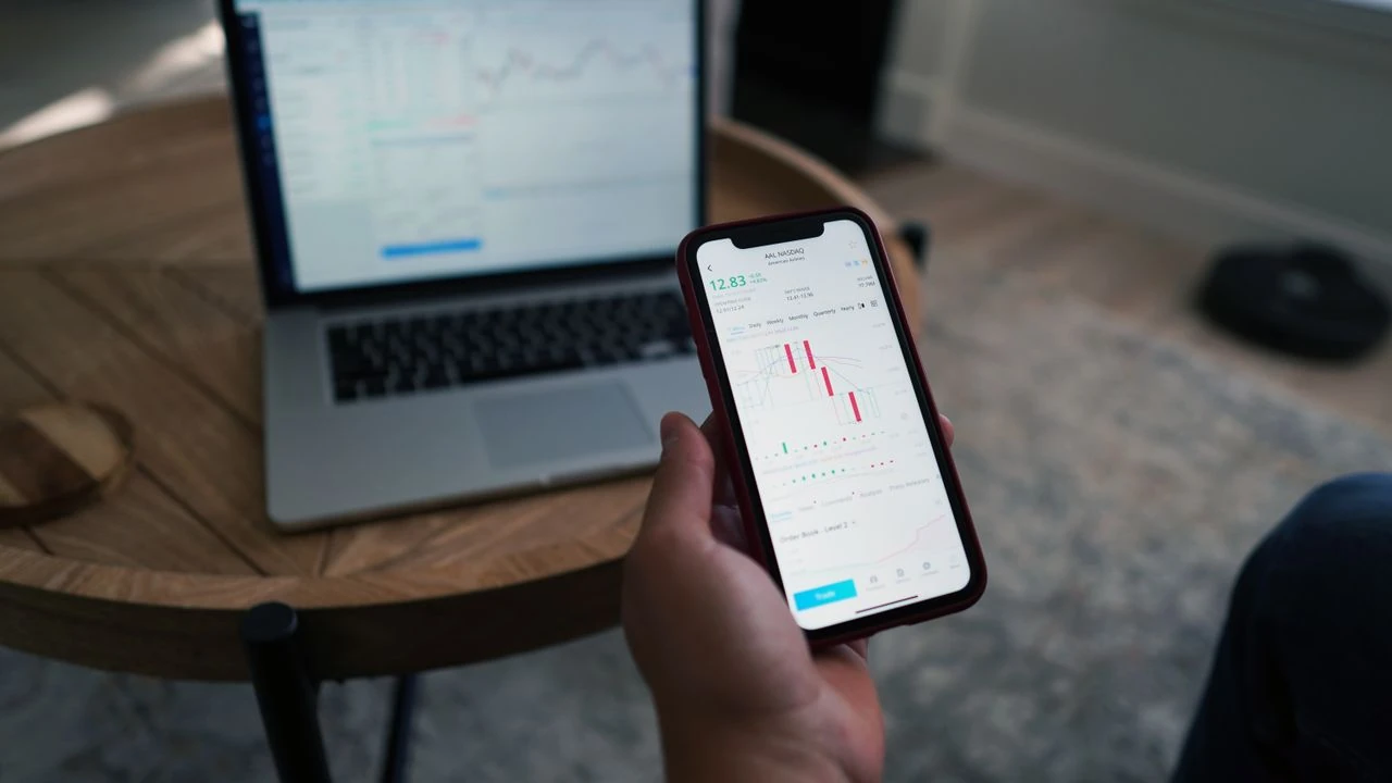 The $560 Gap Between Two Sell Buttons